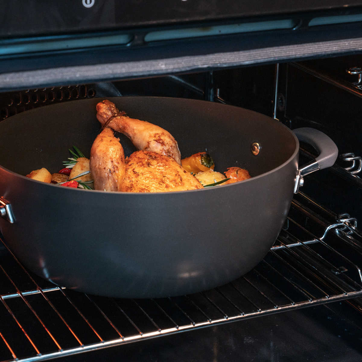 Anolon Endurance+ Nonstick Induction Covered Casserole 26cm (3.8L) - Image 5