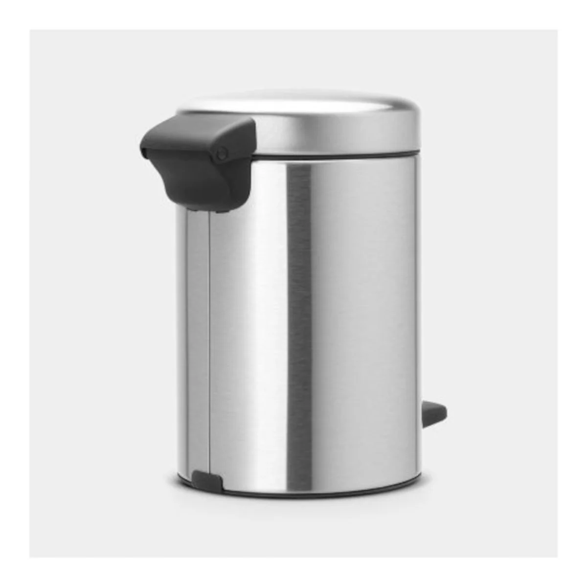 Brabantia NewIcon Pedal Bin Steel 5L - Image 2
