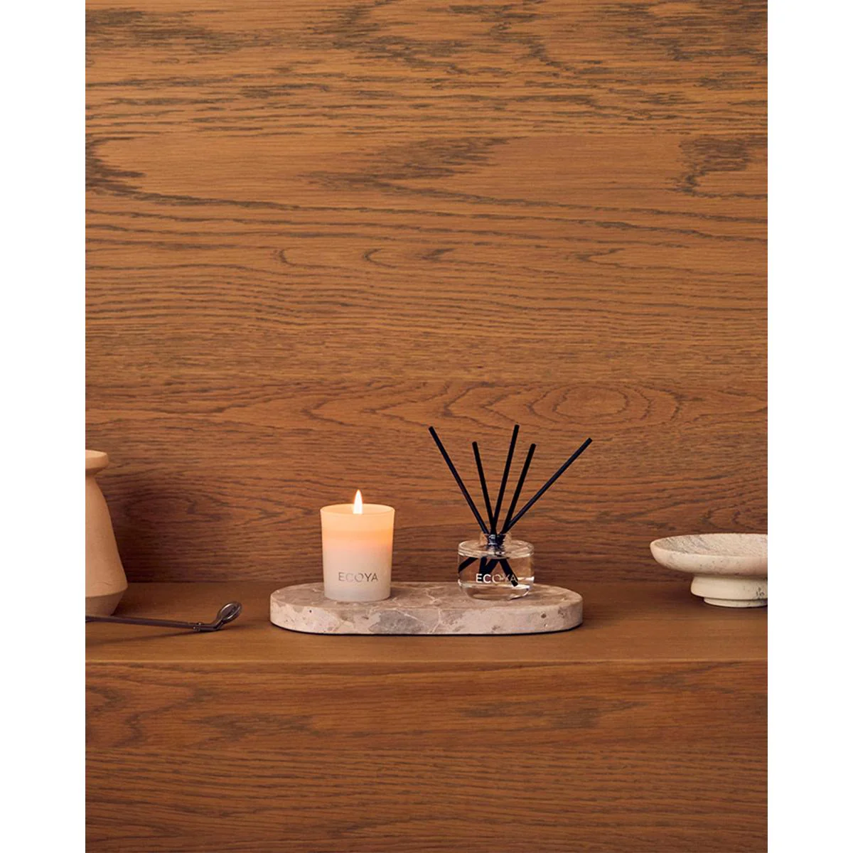 Ecoya Sandalwood & Amber Mini Reed Diffuser 50ml - Image 2