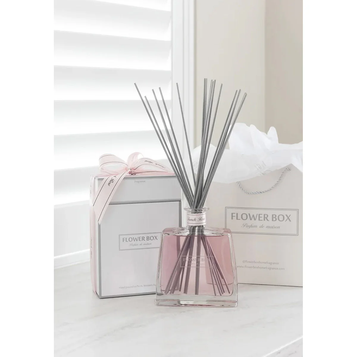 Flower Box Limited Edition French Rose Diffuser 700ml - Image 3