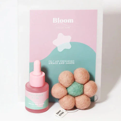 Grace and James Bloom White Peach & Lily Felt Air Freshener 20ml - Image 3