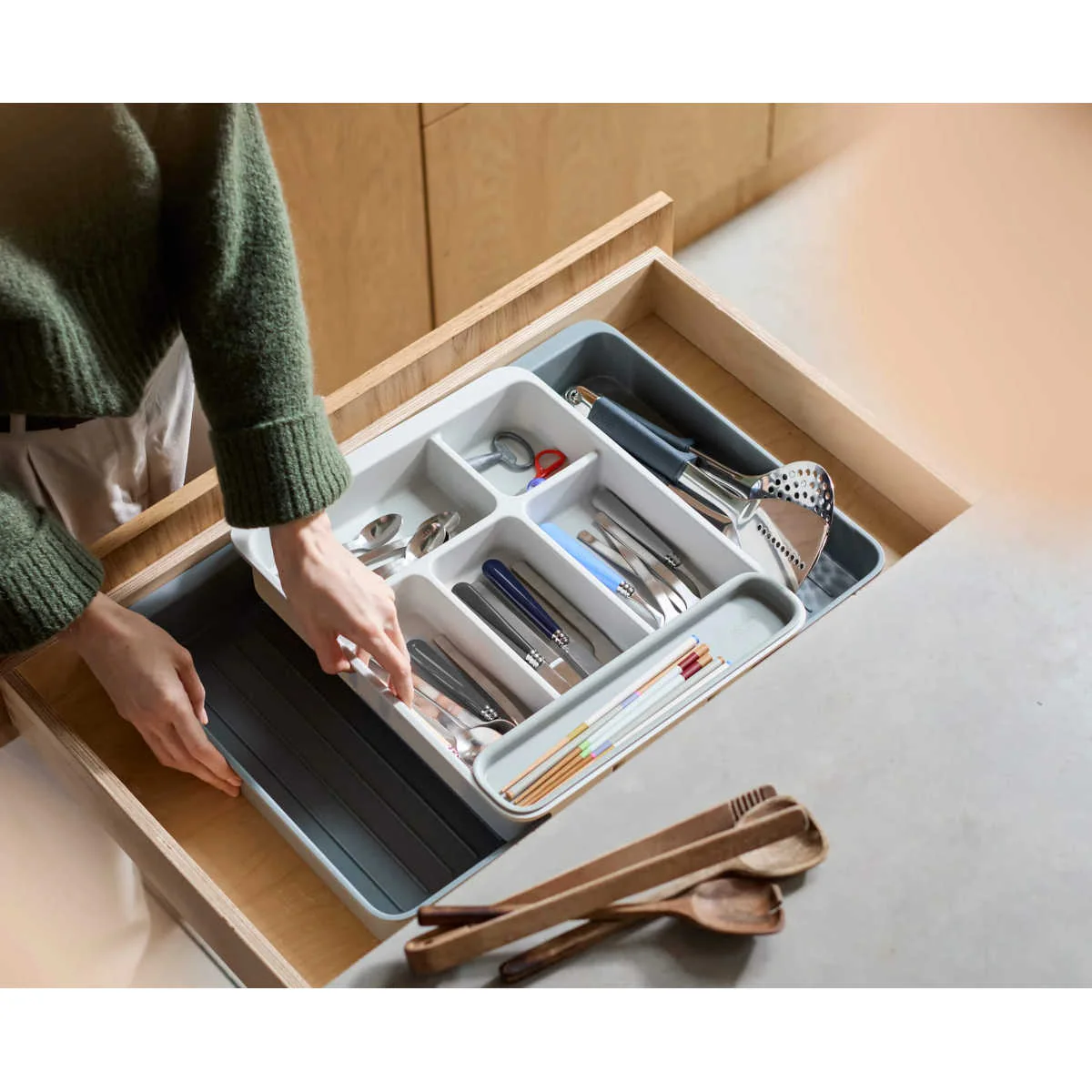 Joseph Joseph Drawerstore Expanding Cutlery Tray - Image 4