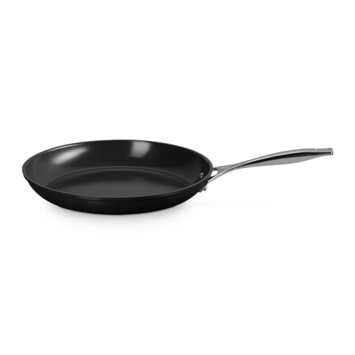 Le Creuset Essential Non-Stick Ceramic Frying Pan 30cm - Image 2