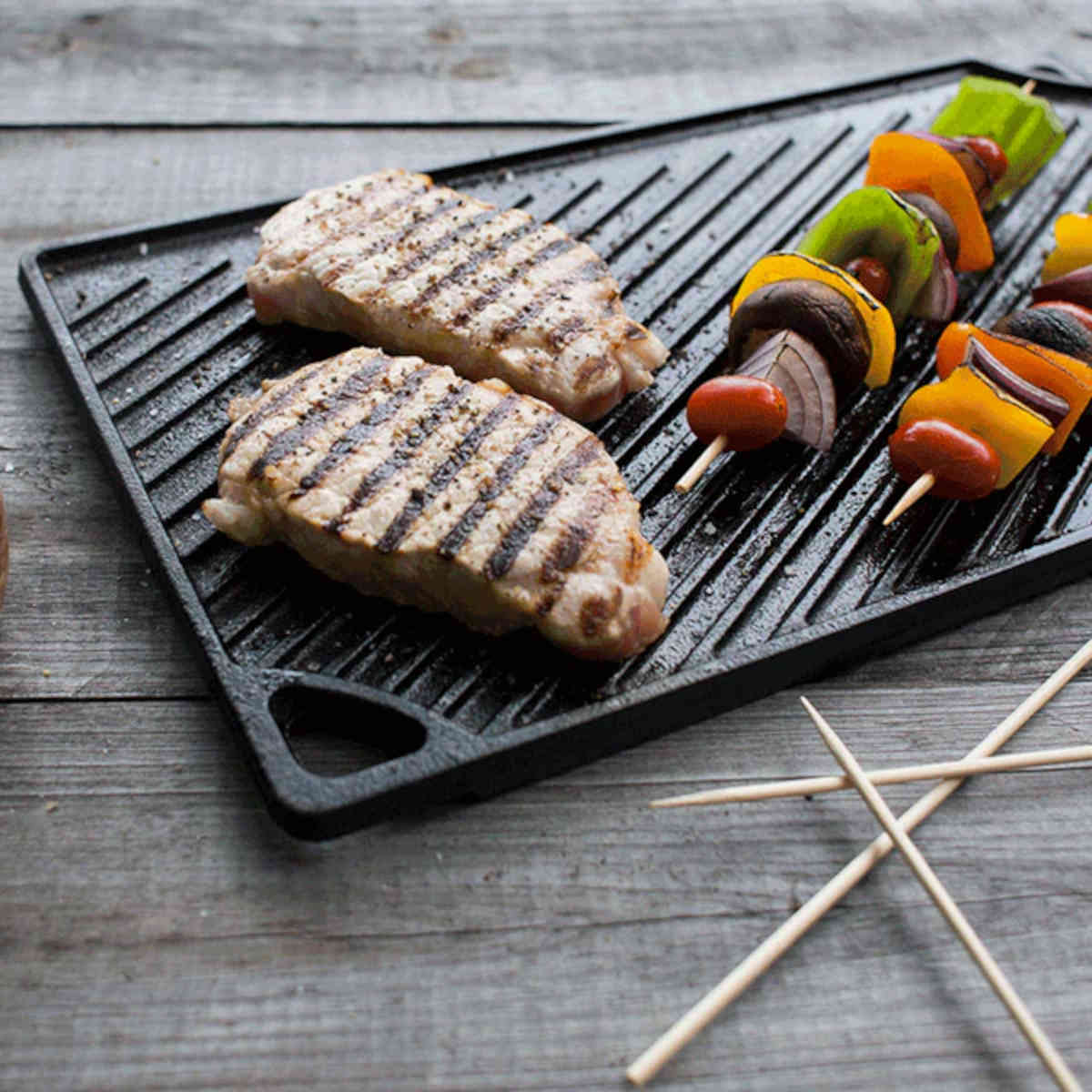 Lodge Cast Iron Double Play Reversible Grill / Griddle - Image 6