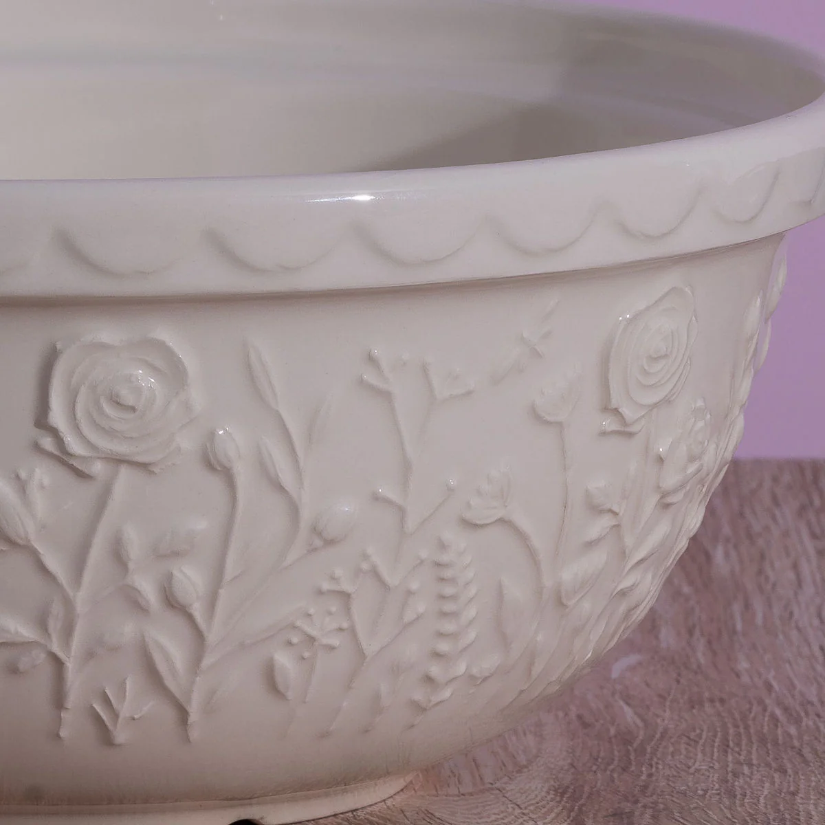 Mason Cash In the Meadow Mixing Bowl Cream Rose 29cm (4L) - Image 4