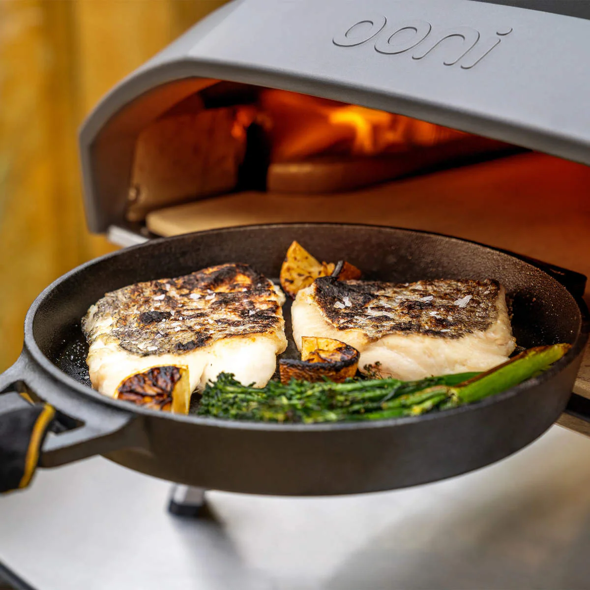 Ooni Cast Iron Skillet 30cm - Image 6