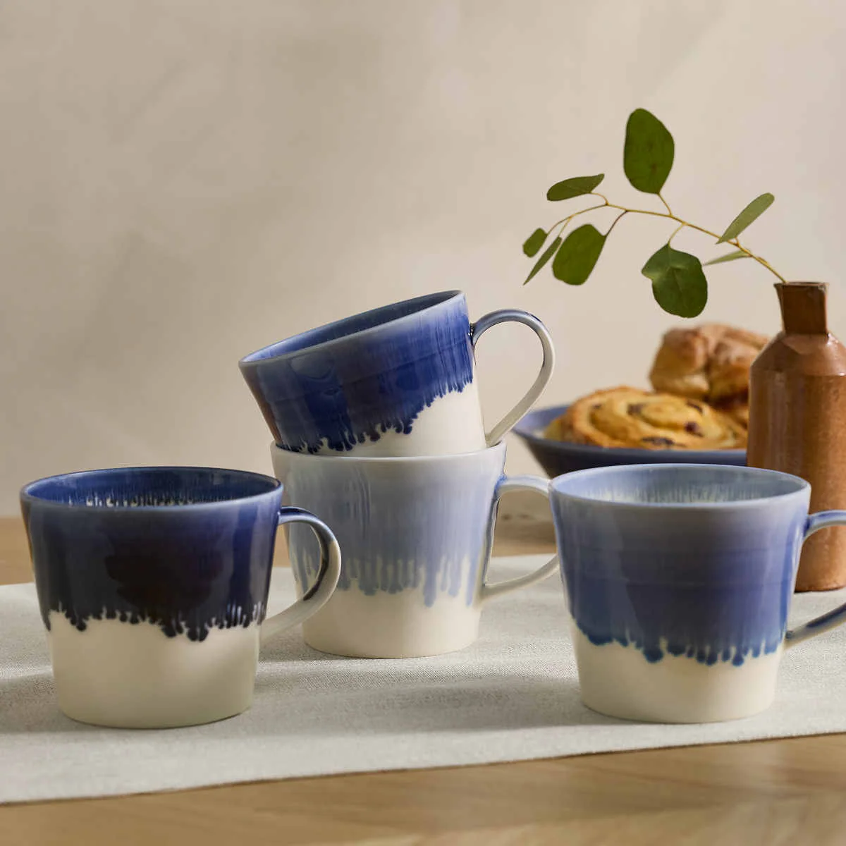 Royal Doulton 1815 Pacific Mugs Blue 400ml (Set of 4) - Image 2