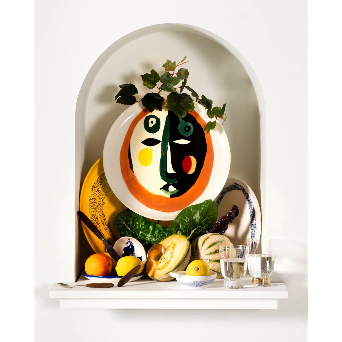 Serax Ottolenghi Serving Plate with Face 1 Feast - Image 5