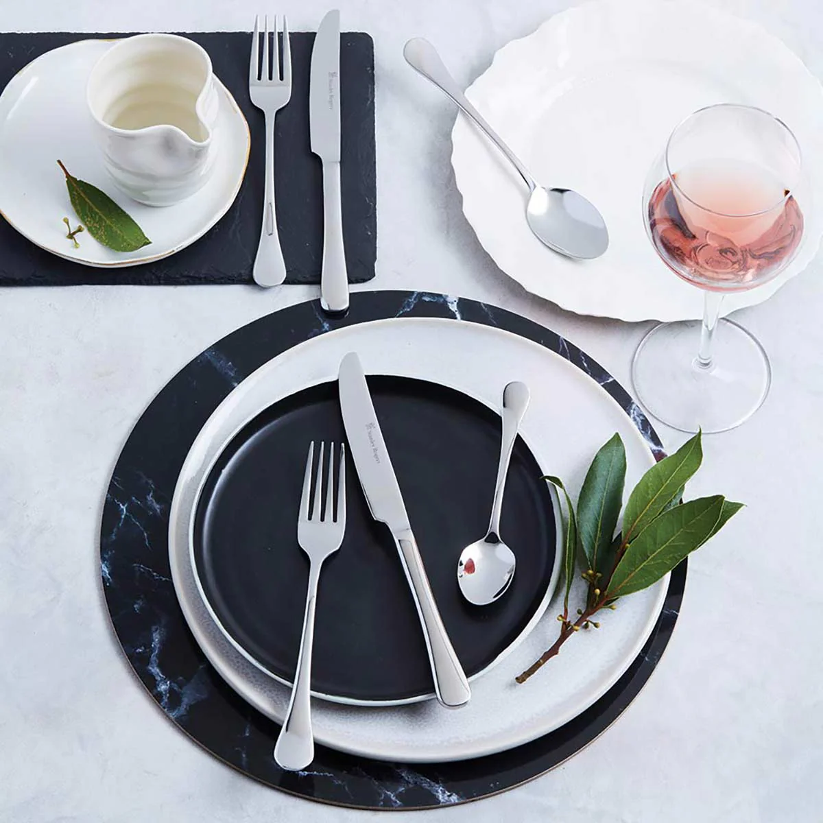 Stanley Rogers Manchester 30 Piece Cutlery Set - Image 3