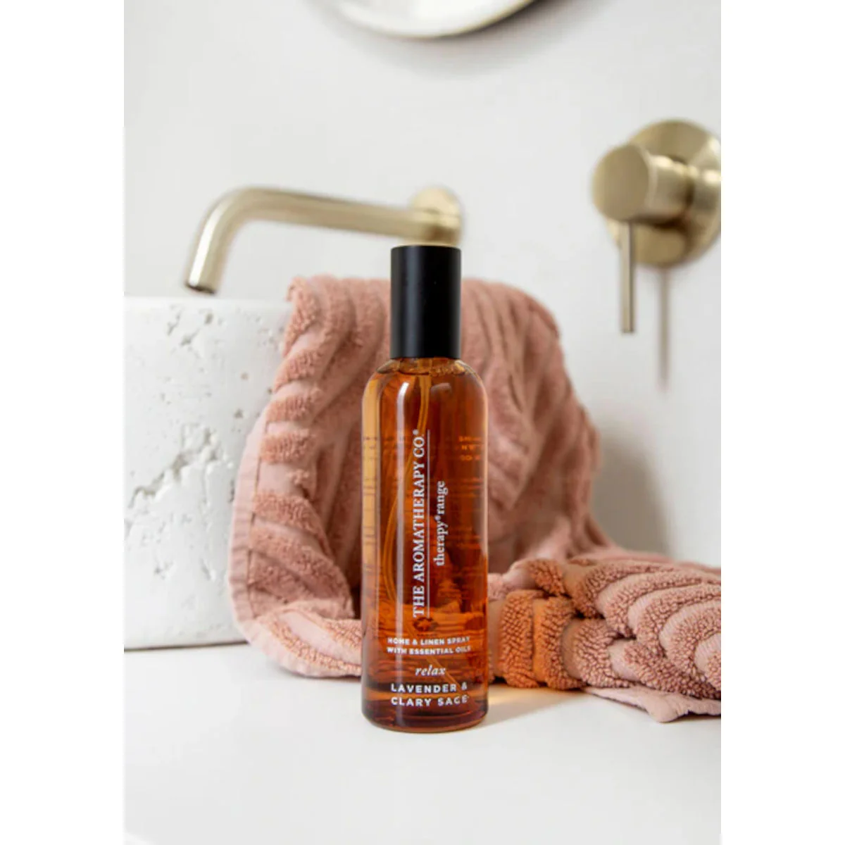 The Aromatherapy Co. Lavender & Clary Sage Home & Linen Spray Relax 100ml - Image 3