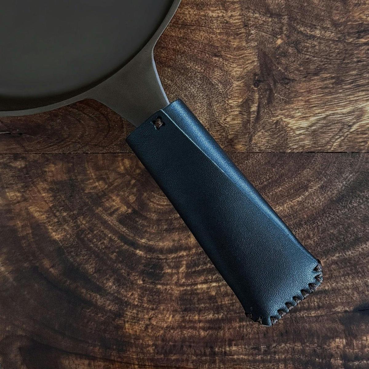 The Leather Pan Snug. Heatproof Premium Leather Handle Cover - Image 5
