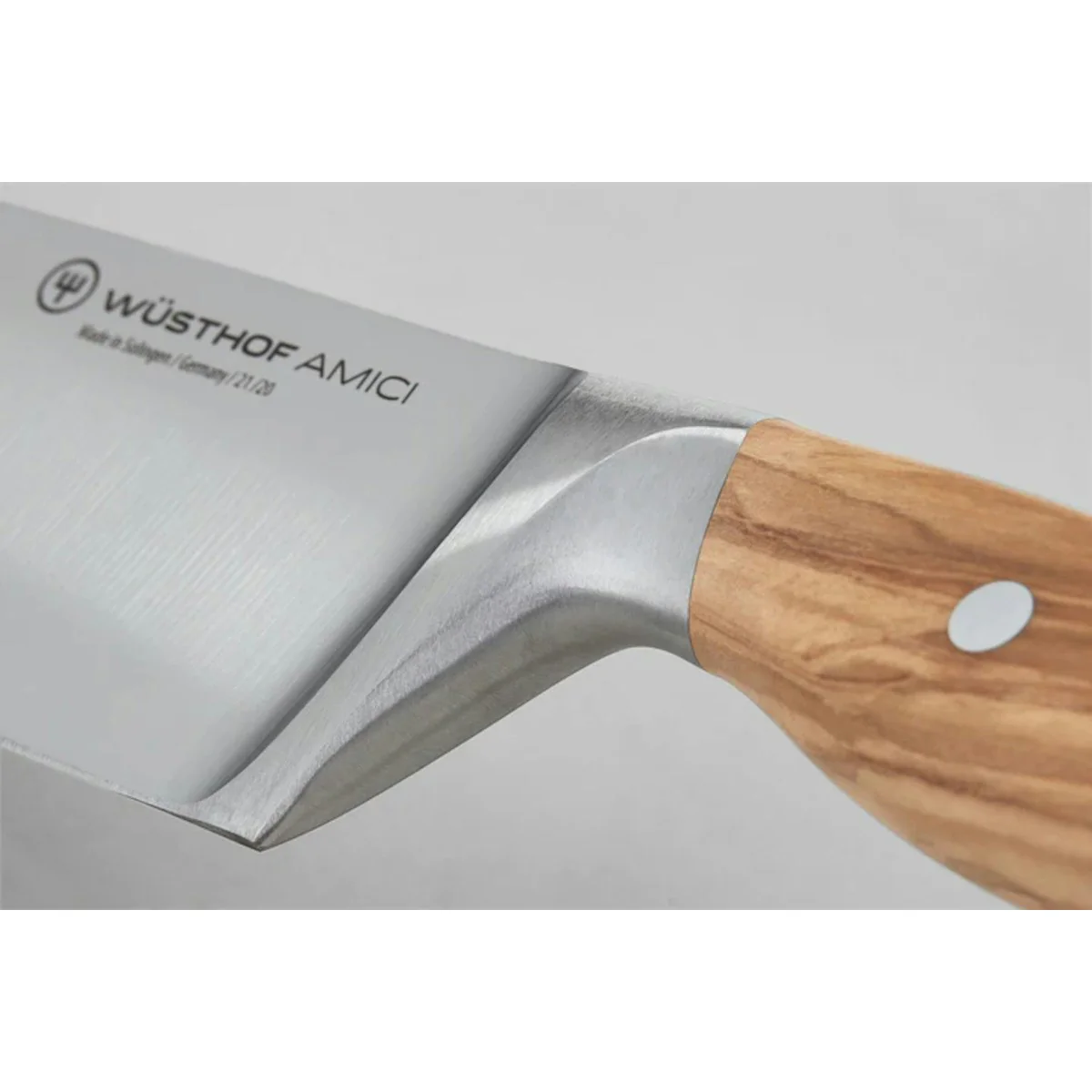 Wusthof Amici Chef's Knife 16cm - Image 2